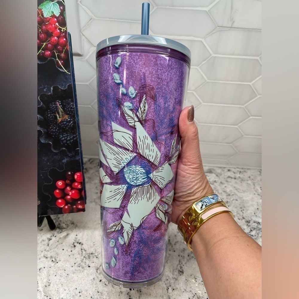 Starbucks 2024 Purple Winter Blossom Floral Tumbler. Gorgeous! NWT! 24 Oz